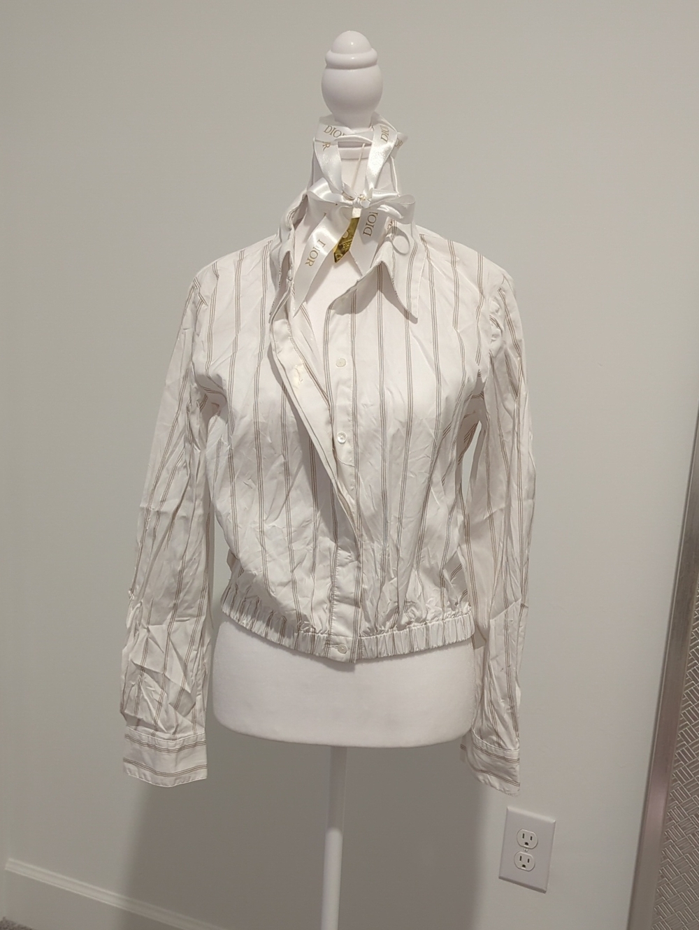 Banana Republic White and Light Gray Striped Button-Up Shirt